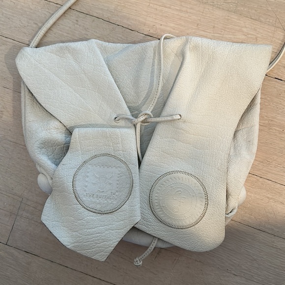 SALE Vintage Carlos Falchi White Leather Slouch Bag Inside Zipper Pocket - Picture 2 of 6